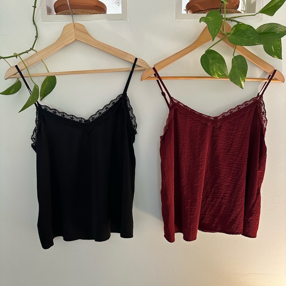 Hollister Black and Red Camisole Set